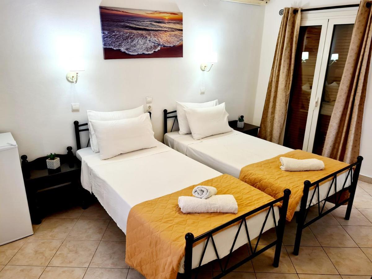 Avra Rooms 카르파토스 외부 사진